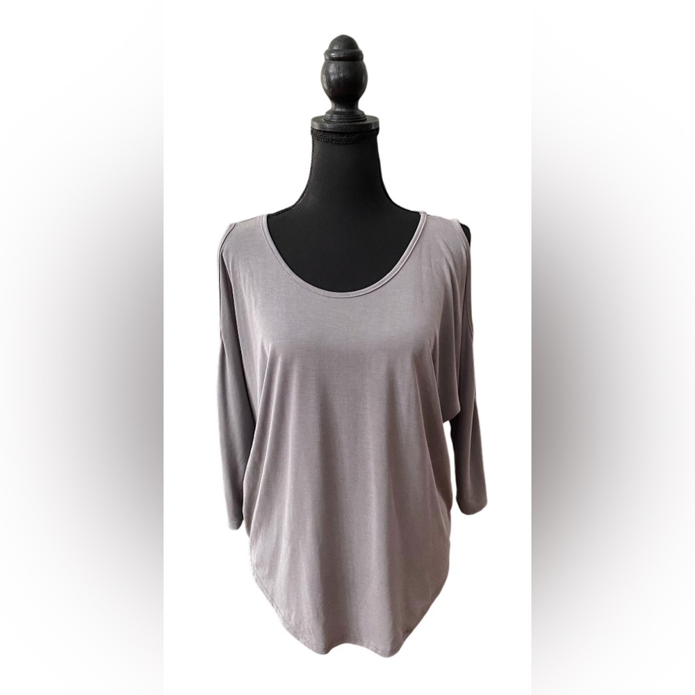 Green Envelope: Gray Cold Shoulder Blouse